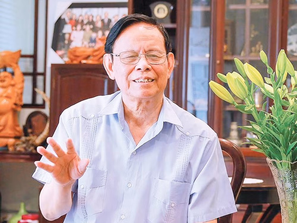 PGS.TS Nguyễn Hồng Vinh