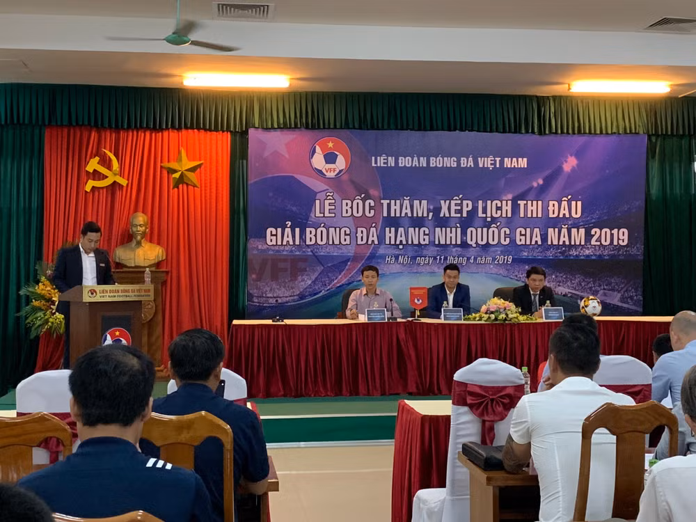 Giải Hạng Nhì Quốc Gia cũng nhận được sự quan tâm của giới chuyên môn và người hâm mộ. Ảnh: Lâm Dương
