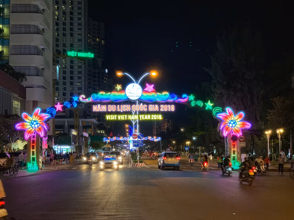 Các điểm du lịch trên toàn quốc sẽ tăng cường quản lý, giám sát trong dịp nghỉ lễ. Ảnh: Dương Lâm