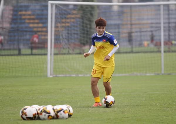Tiền đạo Nguyễn Thị Tuyết Ngân sẽ tiếp tục cùng đội tuyển U19 nữ Quốc gia tham dự VL 2 U19 nữ châu Á 2019. Ảnh: VFF