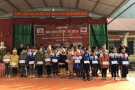 Chương trình “Mùa xuân của em”: Chắp cánh ước mơ cho học sinh nghèo vùng cao