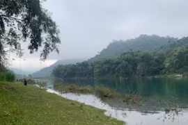 Hà Giang: Lật thuyền trong đêm, 4 học sinh mất tích