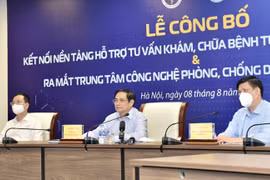 Tiếp tục nghiên cứu, đổi mới, sáng tạo các nền tảng công nghệ phục vụ chống dịch COVID-19