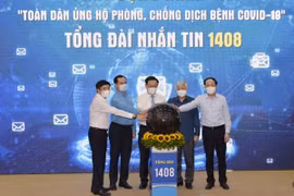 Lễ phát động nhắn tin 'Toàn dân ủng hộ phòng, chống dịch bệnh COVID-19'