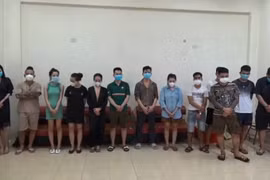 "Thánh chửi" Dương Minh Tuyền bị bắt khi đang "bay lắc" ma túy trong quán karaoke