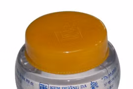 Thu hồi sản phẩm kem dưỡng trắng da chống nhăn chứa chất cấm