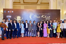 Mobifone vinh dự nhận 9 giải thưởng Sao Khuê 2021
