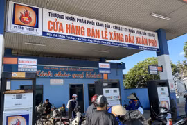 Giá xăng giữ nguyên ở kỳ điều chỉnh ngày 10/2