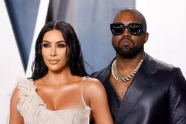 Kim Kardashian nộp đơn ly hôn, không có tranh chấp