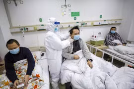 Nghiên cứu ở Vũ Hán cho thấy bệnh nhân đã hồi phục vẫn có triệu chứng sau một năm