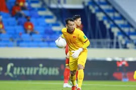 Thủ môn Tấn Trường lọt top 4 cầu thủ hay nhất vòng loại World Cup 2022