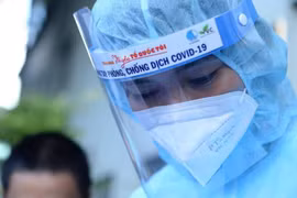 Sao Việt và những ngày tháng nơi tâm dịch