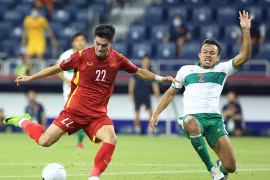 Việt Nam - Malaysia: Hiệp 1 kết thúc tỷ số 1-0 nghiêng về thầy trò HLV Park Hang Seo