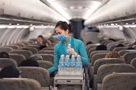 Vietnam Airlines dừng phục vụ suất ăn để phòng chống dịch bệnh COVID-19