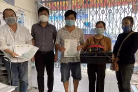 TP. HCM: Phát hiện nhóm người làm và dùng giấy đi đường giả để thông chốt kiểm tra