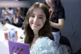 Nancy Momoland bị lộ ảnh nhạy cảm, ban tổ chức Asia Artist Awards Việt Nam lên tiếng
