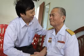 Người về từ trận đánh tàu Maddox