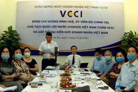 Hiệp hội vận tải Hải Phòng kiến nghị giảm 50% lệ phí trước bạ cho các xe ô tô đăng ký mới