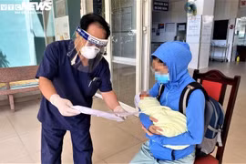 Đà Nẵng: Mổ cứu con thành công cho sản phụ mắc COVID-19