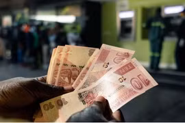 Ám ảnh siêu lạm phát, tờ 50 đô-la mới của Zimbabwe có thể mua được gì?