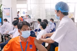 Petrovietnam: Khi vắc - xin là ưu tiên số 1