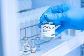 Miễn phí toàn bộ các giao dịch chuyển tiền nhanh vào Quỹ Vaccine