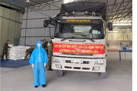 Chính phủ xuất cấp hơn 8.360 tấn gạo cho người dân gặp khó khăn tỉnh Bình Dương