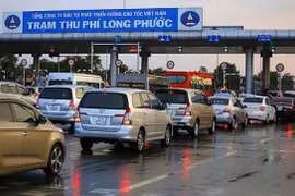 Xả trạm thu phí khi xảy ra ùn tắc: Bài toán chưa tìm ra lời giải