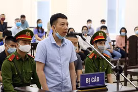 Vụ án Nhật Cường Mobile: Viện Kiểm sát đề nghị mức án cao nhất từ 15-16 năm tù