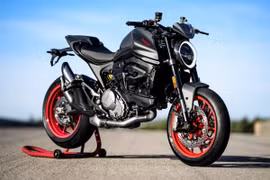 Ducati Monster 2021 ra mắt tại Ấn độ, giá từ 340 triệu đồng
