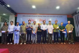 Tặng quà tri ân các gia đình thương binh, liệt sỹ tại Hoằng Hóa, Thanh Hóa