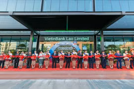 Phó Thủ tướng Lào: Tôi tin tưởng VietinBank sẽ phát triển thành ngân hàng thương mại chủ lực tại Lào