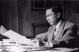 Bài 1: “Nhất Trịnh Văn Bô, nhì Đỗ Đình Thiện”
