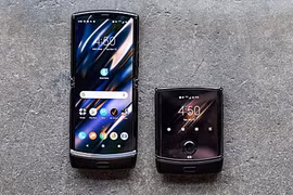 "Huyền thoại một thời" Motorola Razr hồi sinh