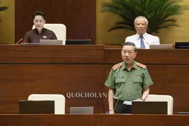 Bộ trưởng Tô Lâm: Việc phụ huynh đưa tiền cho các bị can đang được điều tra, củng cố chứng cứ