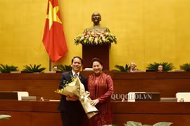 Ông Hoàng Thanh Tùng được bầu giữ chức Ủy viên UBTVQH, Chủ nhiệm Ủy ban Pháp luật