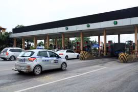 Dừng triển khai 12 dự án BOT, di dời nhiều trạm thu phí