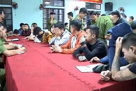 Đột nhập quán Karaoke, phát hiện 28 đối tượng dương tính ma túy