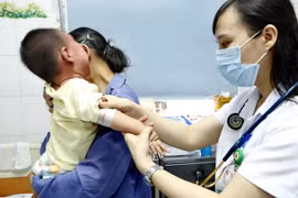 Tránh tình trạng thiếu thuốc, biến động tăng giá thuốc sau mưa, lũ
