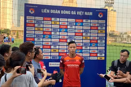 Quế Ngọc Hải và đồng đội tự tin khóa chặt "Messi Thái Lan"