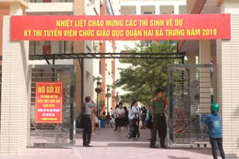 Hà Nội: Hàng nghìn giáo viên thi tuyển viên chức trong tâm trạng hoang mang
