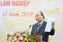 Thủ tướng: Nghiêm cấm phát canh thu tô, hưởng lợi trung gian trên đất đai, tài nguyên rừng