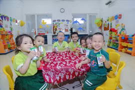 Tưng bừng ngày hội Sữa học đường Đà Nẵng
