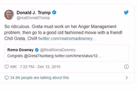 Bố con ông Trump "tỏ thái độ" với kết quả "Nhân vật của năm"