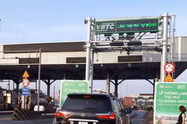 Phó Thủ tướng yêu cầu báo cáo tiến độ triển khai thu phí tự động không dừng