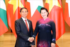 Chủ tịch Quốc hội Nguyễn Thị Kim Ngân hội kiến Tổng thống Myanmar
