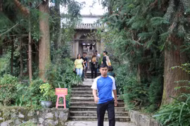 Nhớ một lần khám phá Dinh Vua Mèo
