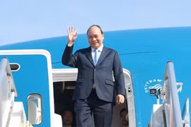 Thủ tướng lên đường dự lễ đăng quang của Nhà Vua Nhật Bản Naruhito