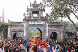 Thủ tướng trả lời chất vấn Đại biểu Quốc hội về phát triển văn hóa
