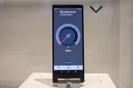 Hình ảnh nguyên mẫu smartphone 5G đầu tiên của Sony tại MWC 2019